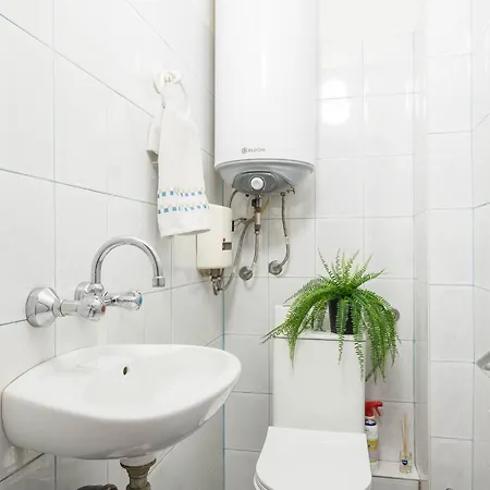 Aristocratic To The Sea Garden Varna